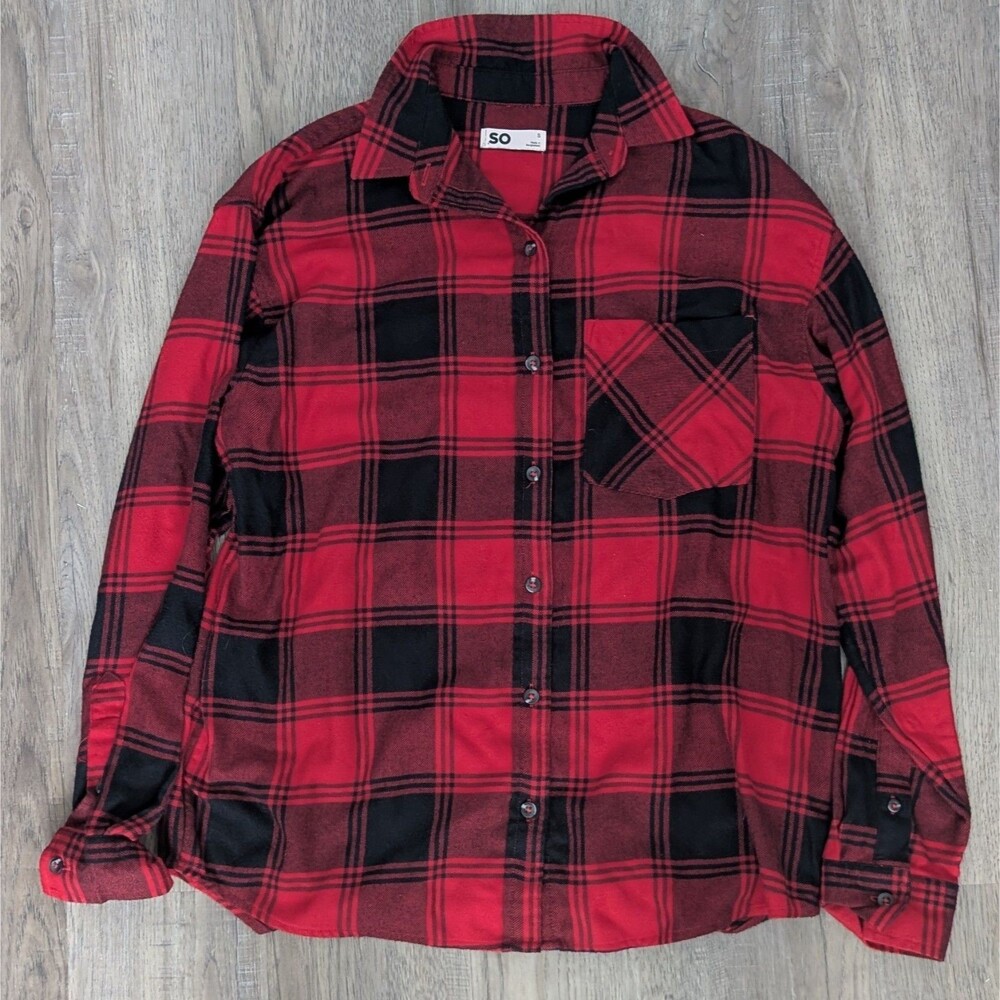 So Boyfriend Button Up Plaid Red Black Flannel Long Sleeve Shirt Size Small